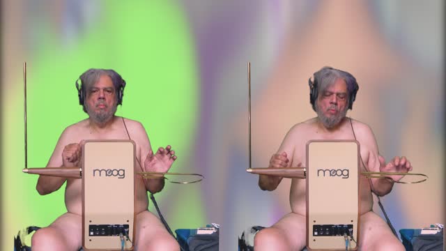 Claravox Theremin - 'Rhapsody in Nude' - Rupert Chappelle 01