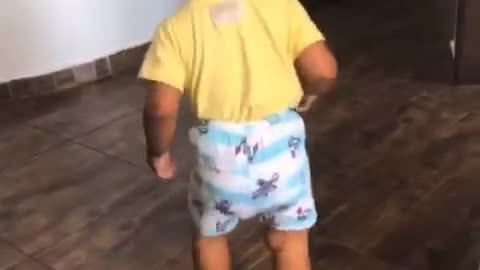 Funny kids dancing