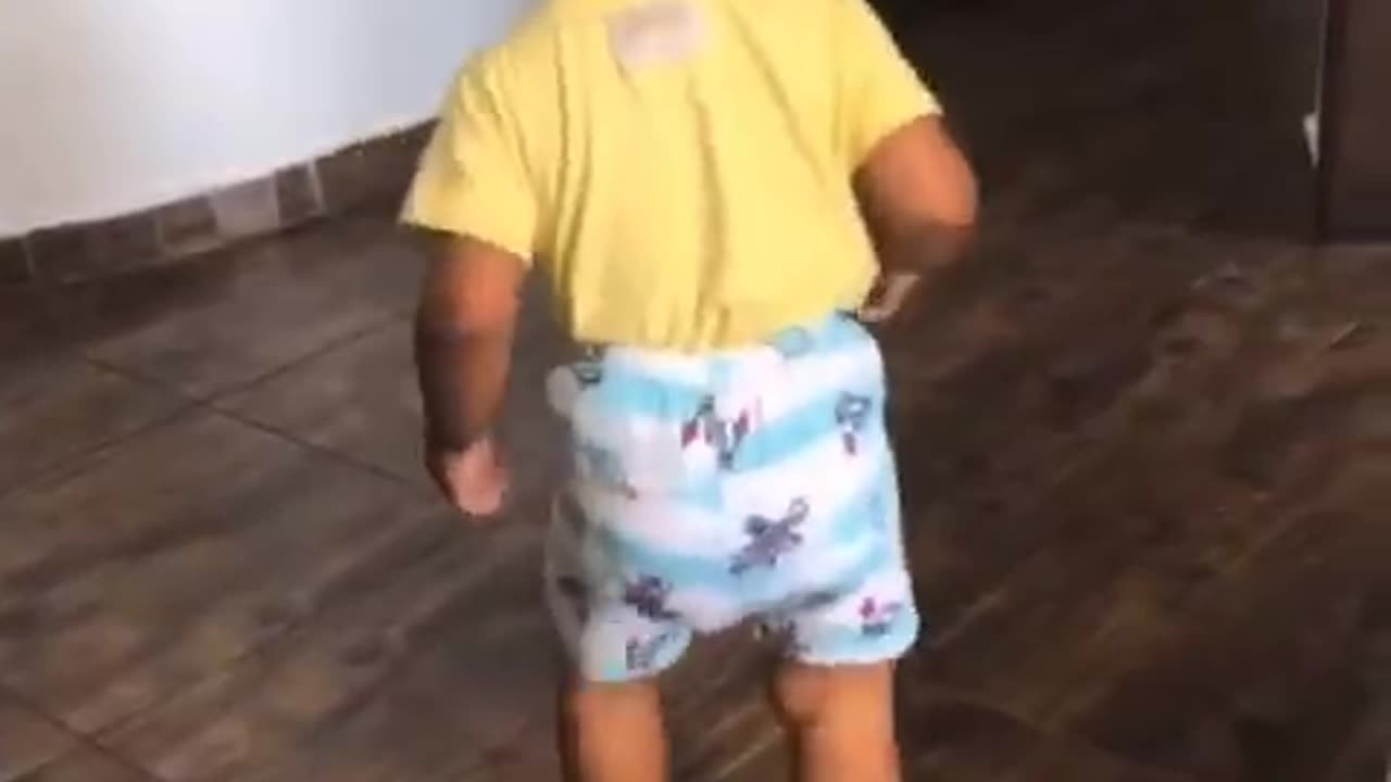 Funny kids dancing