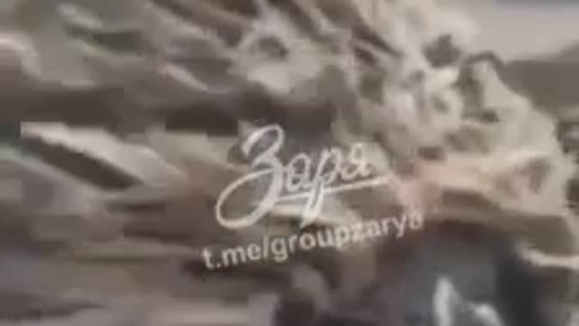 ΟΥΚΡΑΝΟΙ ΣΤΡΑΤΙΩΤΕΣ ΤΡΕΧΟΥΝ ΝΑ ΣΩΘΟΥΝ