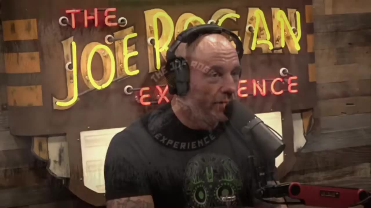 Joe Rogan Experience ☢️ 2174 | Annie Jacobsen | A Nuclear War Scenario