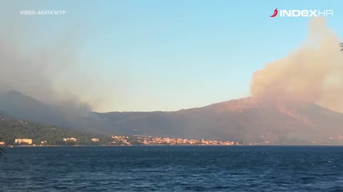 Požar u predgrađu Orebića