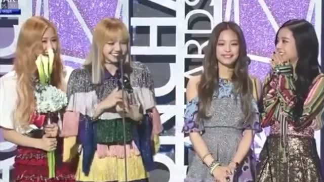 Since Blackpink at award shows in a nutshell