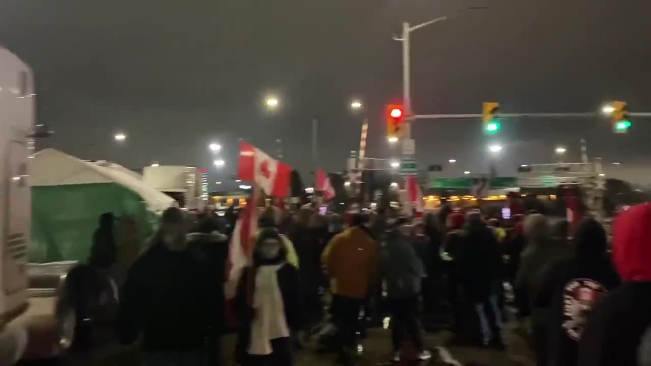 Ambassador Bridge Blockade Windsor growing as province enters state of Emergency
