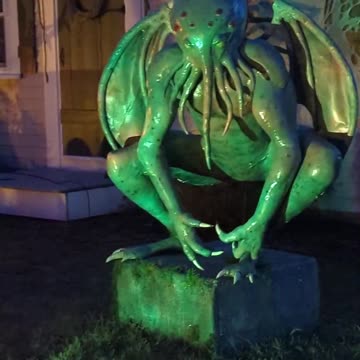 Cthulhu Spawn Halloween Yard Haunt Prop