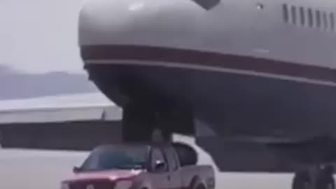 this driver saved a passenger plane#plane#saved#rumble#viral