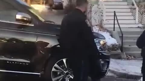 ΒΟΣΤΟΝΗ-ΘΕΛΟΥΜΕ ΔΟΥΛΕΙΑ.