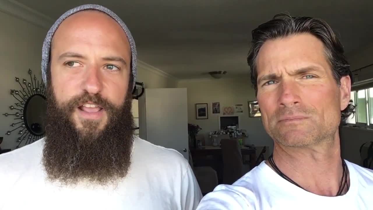Dude heals from cancer & chemotherapy drinking URINE!