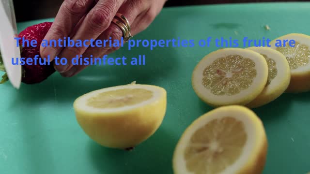 Use Lemon As A Natural Deodorant