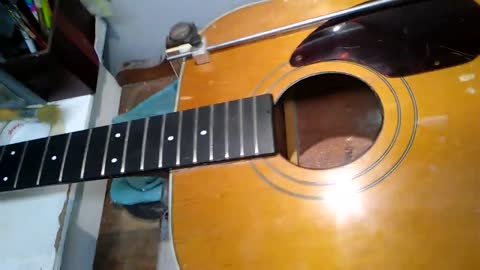 OLD KRAFTSMAN GUITAR. APART PT 1