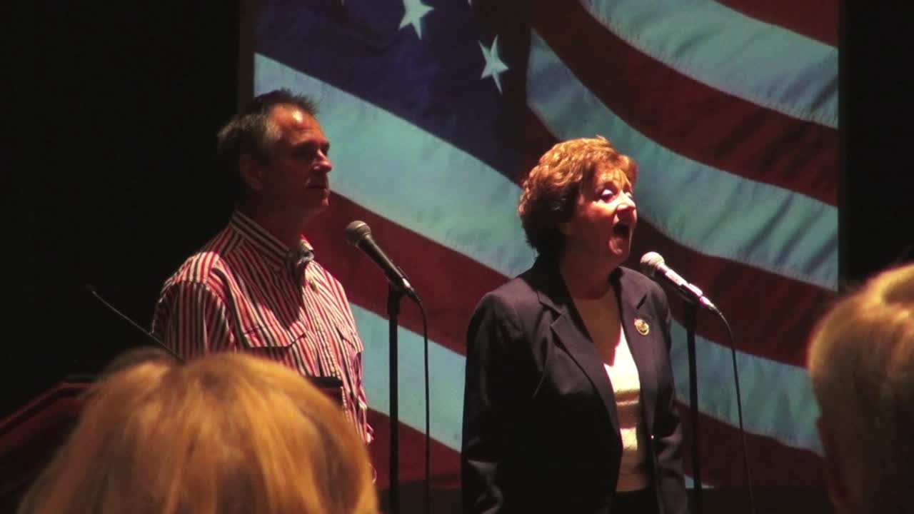 Richard & Molly Woodruff "The Stars Spangled Banner"