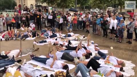 Los sanitarios franceses siguen resistiendo a la tiranía Covid de Macron