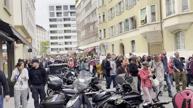 Protests against Corona measures in Geneva part 1, Nov 2021