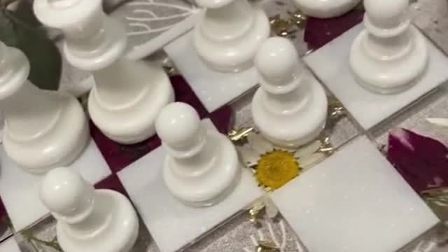 DIY manual epoxy chess