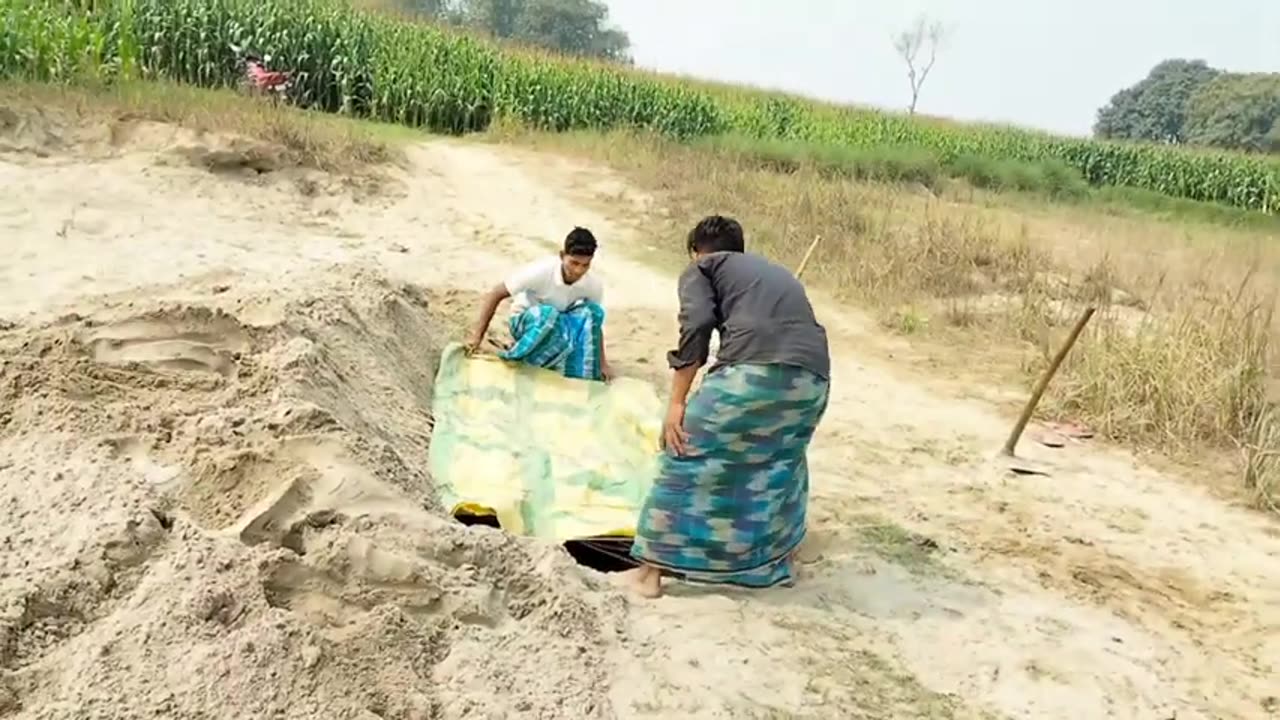 New_comedy_ Lungi Wala ka_sabsa_dhamakedar_video_#hindi_#surjapuri_comedy_video 2023