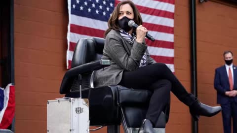 THE BEST LOOKS OF Kamala Harris