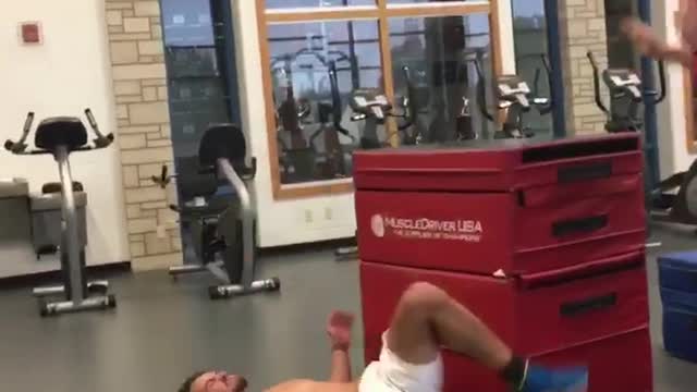 Athlete Fails At Box Jump