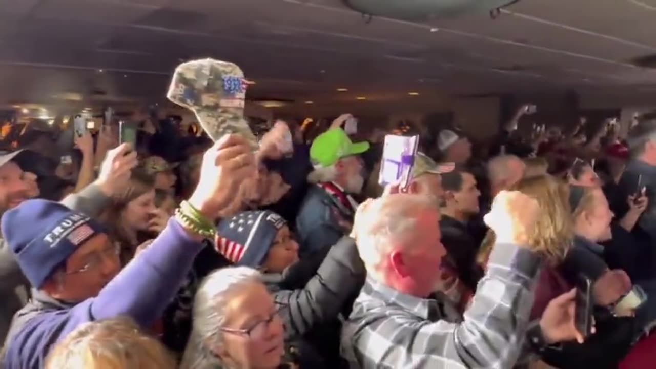 Amazing Moment Captured At Trump NH Event | You'll Never See This At A Haley Event