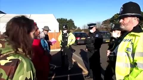 AllegedlyDave: Serving a Notice of Liability on a Vaccination Centre & Black Man arrests the Police