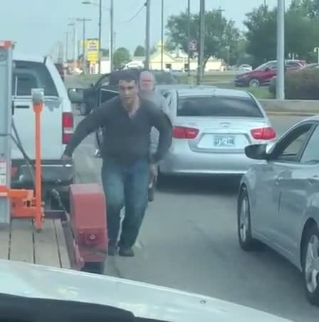 FUNNY Video Shows How A Gun Can Quickly And Safely End Road Rage