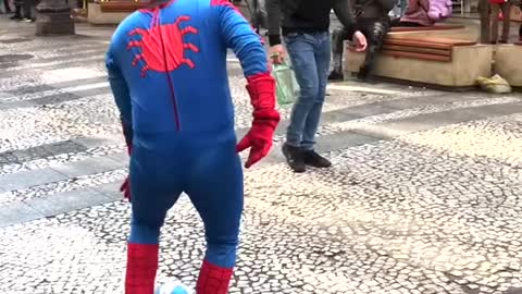 spider man trolling