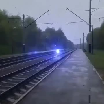 CURIOUS AND CURIOUS 🧐