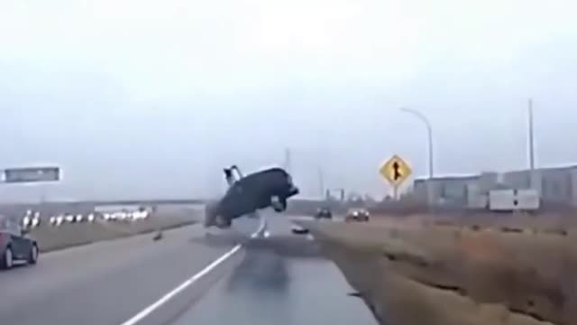 BEST OF DASHCAMS - Driving Fails 10