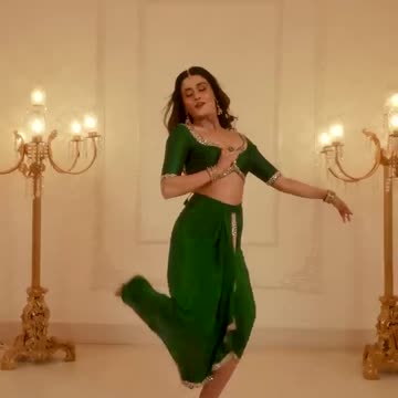 Jimikki Ponnu - Sonal Devraj - Tejas Ravishankar