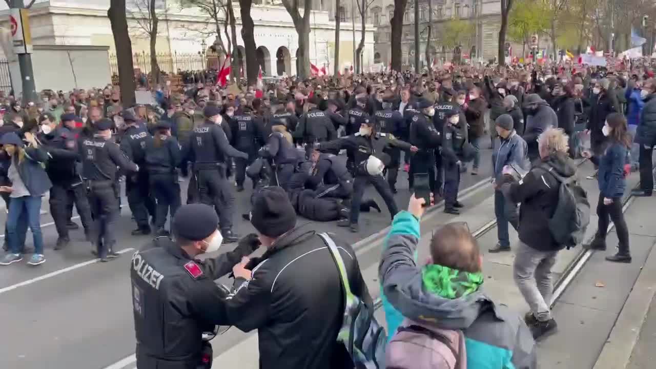 Austrian Protest Against Vaccine Laws - Fight breaks out