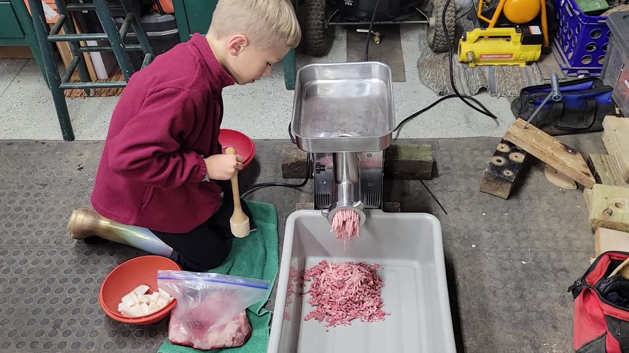 Making Great Polish Farmers Sausage