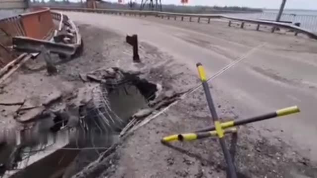 Missile attack on the bridge near the Kakhovskaya hydroelectric power station.