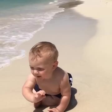 funny baby reaction other Beach