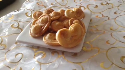 QUICK AND EASY PALM TREE COOKIES RECIPE - RECETTE DE BISCUITS FACON PALMIER FACILE ET RAPIDE