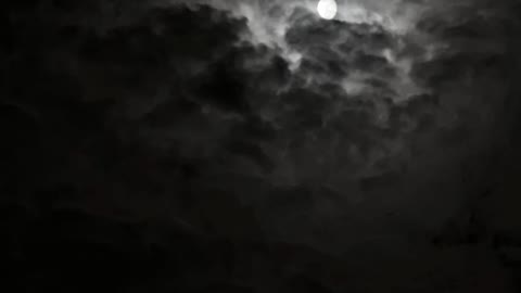 Timelapse of moon and clouds