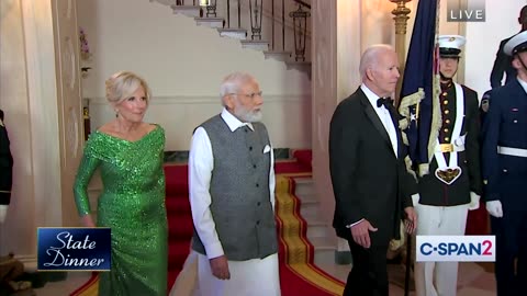 Biden Looks Extremely Confused As He Escorts Indian Prime Minister To His State Dinner