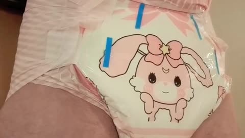 Little for Big, Baby Usagi ABDL adult diapers_ how they look and fit