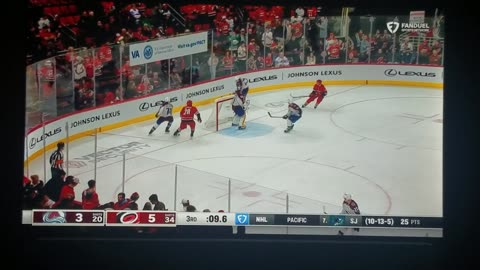 COL vs CAR - Hurricanes Win 5-3