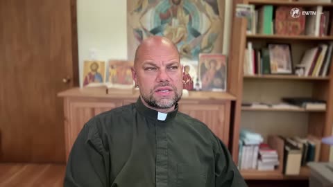 The Priest Who Prayed on Stage Moments Before Trump Shooting.