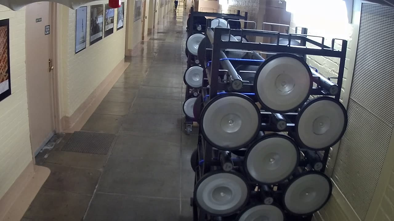 0058USCHBAHT46Hallway_2021-01-05_16h00min01s120ms.mp4