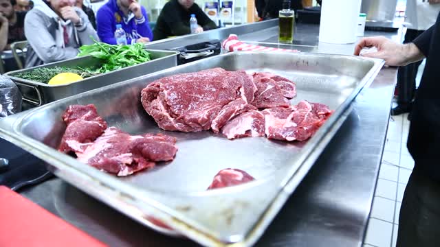 Sous vide for mass production (Catering - resort hotels) training Day 1 vid.10