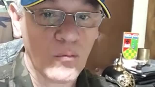 Macron é o primeiro a rifar a Ucrânia. #shorts