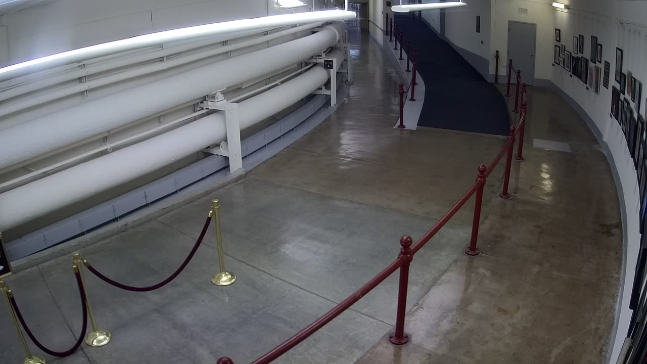 Camera0069USCHBACHOBTunnel_2021-01-06_Starting_at_20h20min01s520ms.mp4