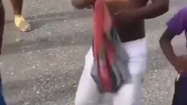 FUNNY DANCE BOY