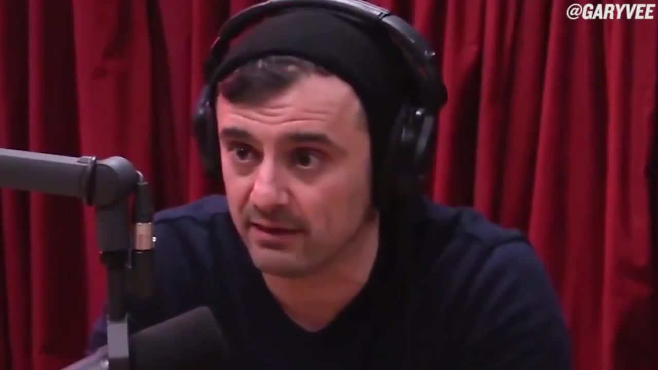 Gary Vaynerchuk- How to Make Money to Start Your Business