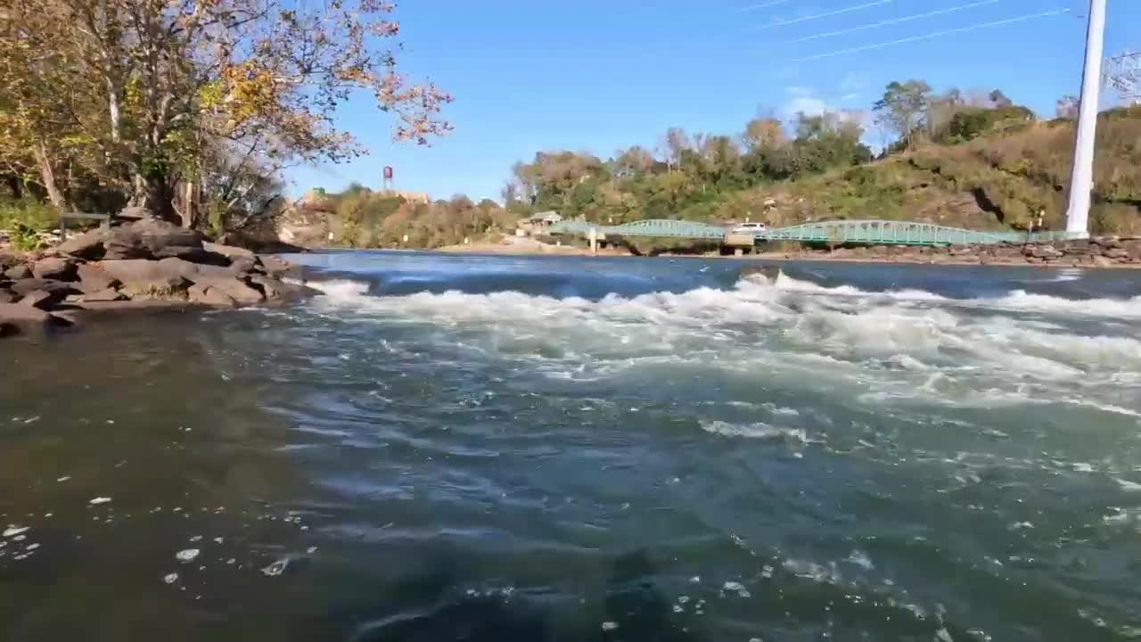 Extreme White Water Rafting in the Chattahoochee River