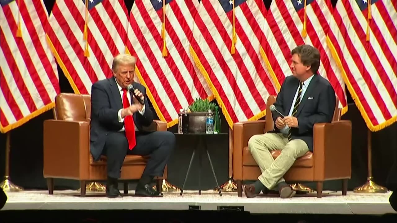 Tucker Carlson Interviews Donald Trump @ Glendale AZ rally 31 Oct 2024