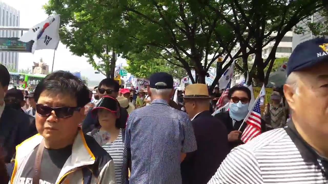 20180606_V3_S03(A4pthD0SuPA)현충일 대한민국 공산화 저지 국민 총결기대회 중