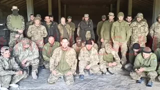 ΟΥΚΡΑΝΟΙ ΚΑΤΑΘΕΤΟΥΝ ΤΑ ΟΠΛΑ