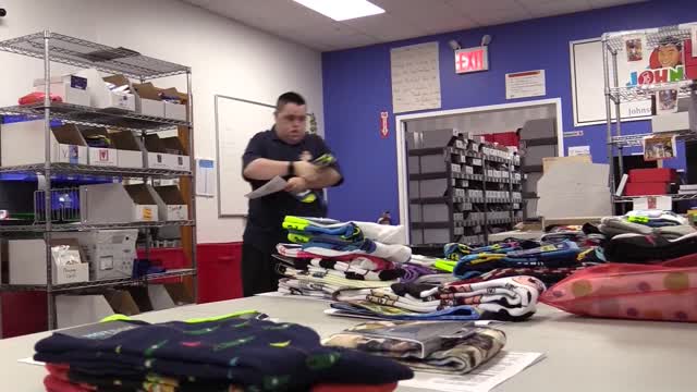 "John's Crazy Socks", el sueño de un joven con síndrome de Down