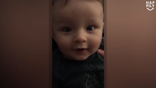 Baby Refuses To Say Mama - Insists On Saying Dada!